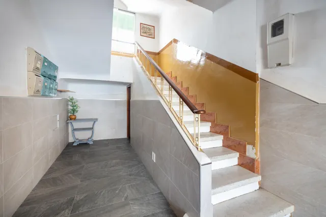 Piso reformado en zona Zaidin — 6