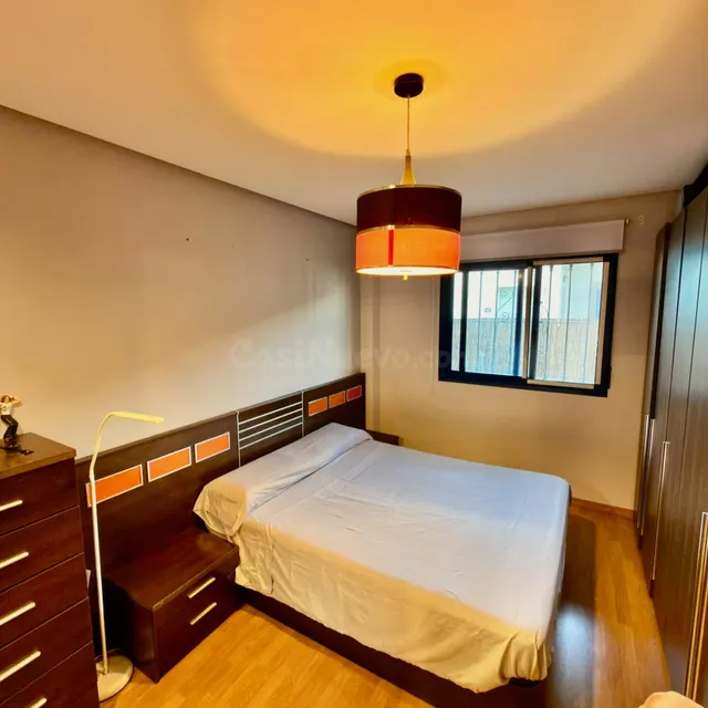 APARTAMENTO EN PLANTA BAJA CON 2 DORMITORIOS Y PISCINA EN LA - foto 5