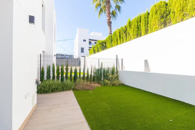 APARTAMENTO DE 3 DORMITORIOS 2 BAÑOS EN ORIHUELA COSTA ( LA CIÑUELICA ) — 18