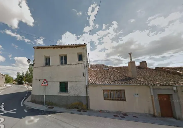CASA PARA REFORMA INTEGRAL EN SANTO DOMINGO DE PIRÓN – GRAN  - foto 2