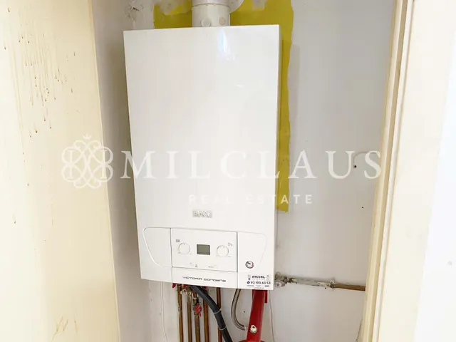 Piso en venta en C/ Sicilia, Merinals — 44