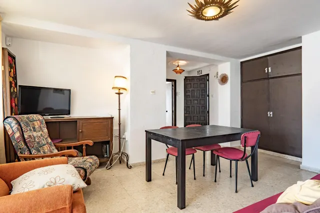 Dos apartamentos en uno, con espectaculares vistas al mar, junto al puerto deportivo de Estepona — 12