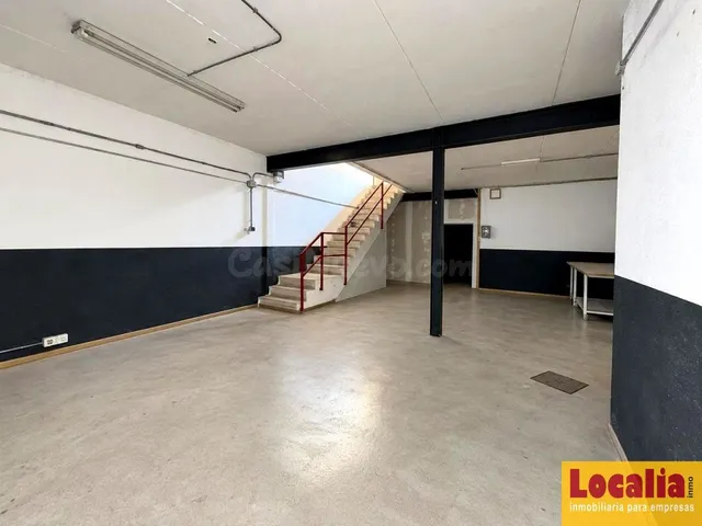Nave de almacenaje vertical y oficinas, Madrid - foto 4
