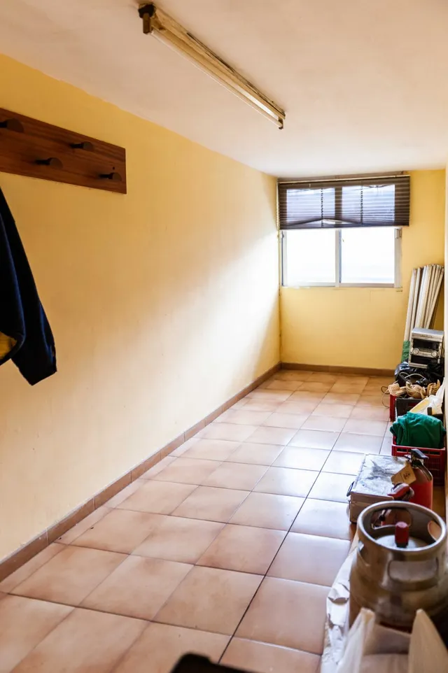LOCAL EN VENTA EN EL CENTRO DE PONFERRADA — 17