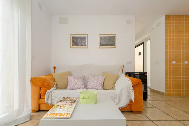 Propiedad con encanto en venta en Tossal Gros con tres villas, piscina privada y potencial infinito — 29