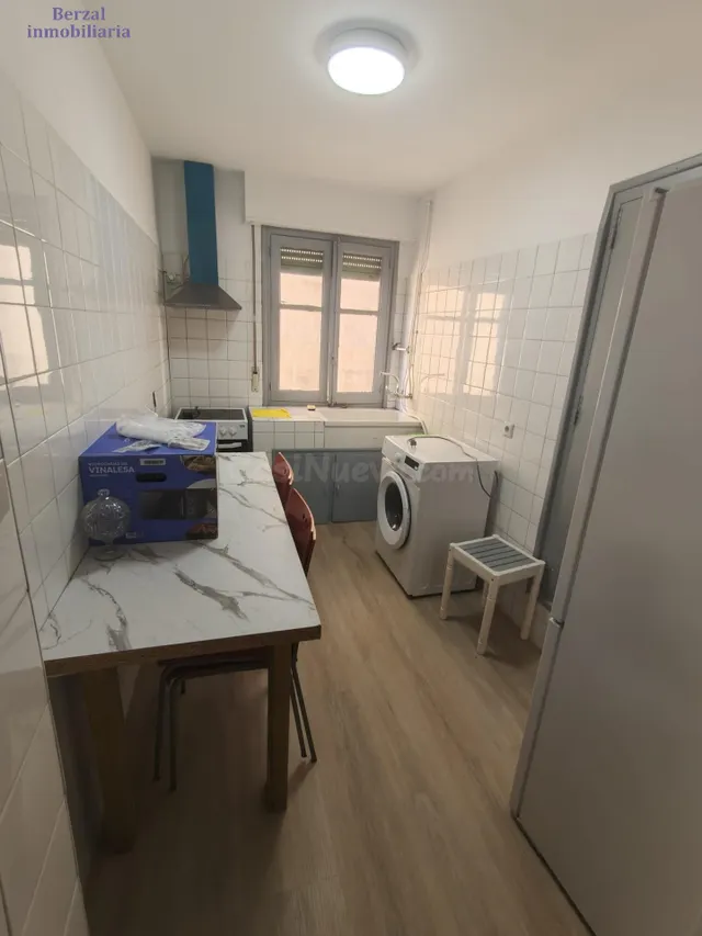 Moderno Piso en Piqueras, Logroño - Perfecto para Entrar a V - foto 3