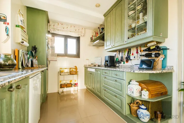 ESTUDIO HOME MADRID OFRECE gestiona la venta de la NUDA PROPIEDAD, fabuloso piso de 197 m2, en el distrito de Moncloa-Aravaca. — 7