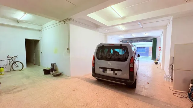 Local comercial multifuncional al centre de Castellar – 258 
