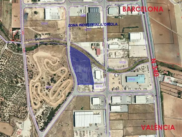 TERRENO INDUSTRIAL AL POLIGON ORIOLA 12.753 m2 AMPOSTA