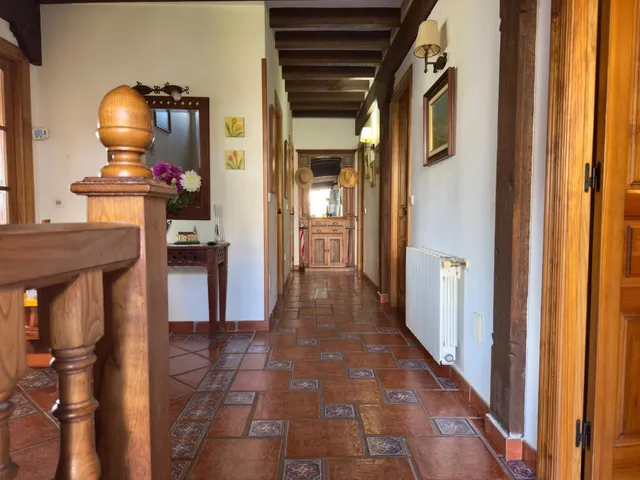 CASA CON JARDIN EN LIANDRES - foto 3