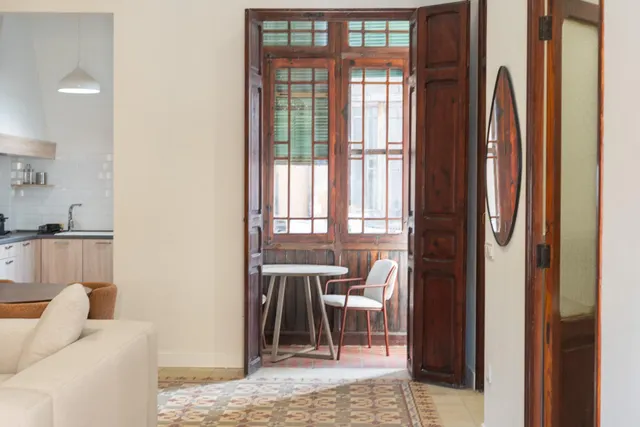 Elegancia junto al mar: fantástico piso reformado en el Cabanyal — 46