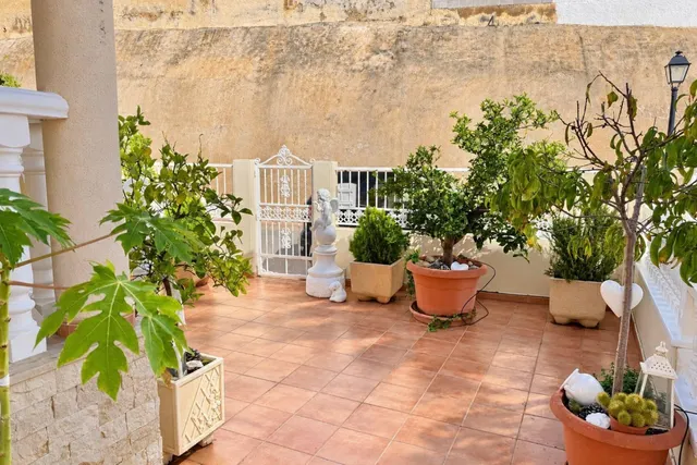 Villa en La Marina/San Fulgencio — 28