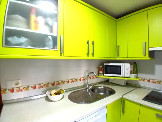 Amplio Piso en zona oeste Ideal para Entrar a Vivir — 12