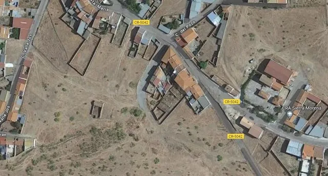 Venta Chalet en San Lorenzo de Calatrava - Ciudad Real - foto 4