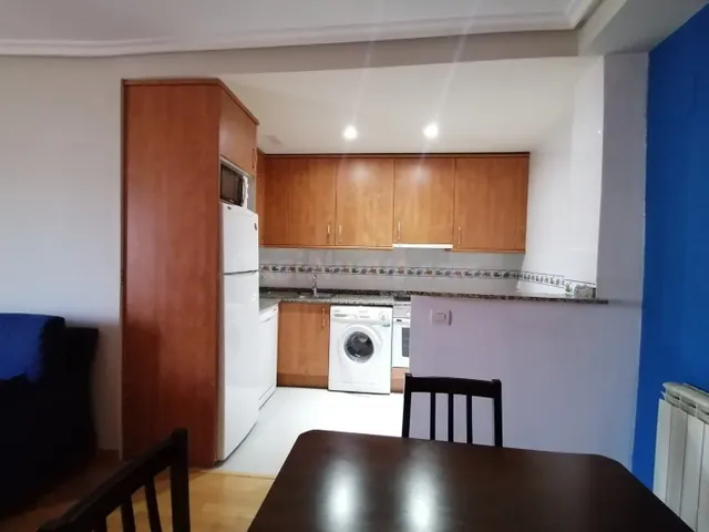 Apartamento  amplio calle doña sancha 1 habitación — 2