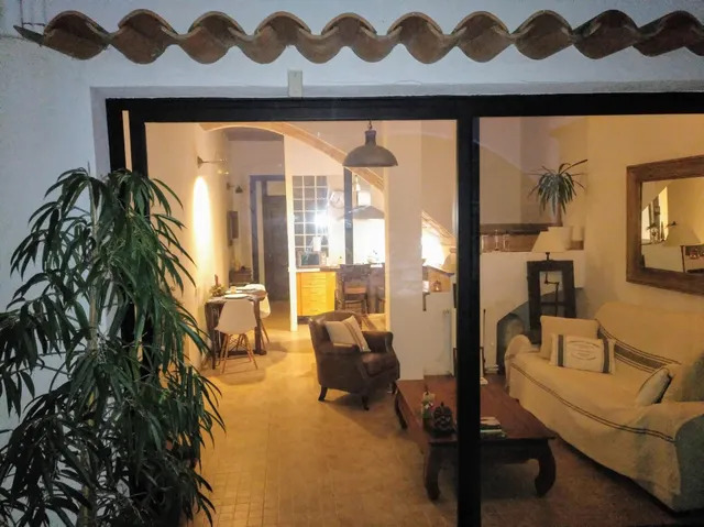 Casa de pueblo totalmente reformada — 2