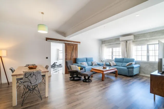 CHALET independiente con piscina privada y parcela segregable de 809 m2 en Torreta Florida — 3