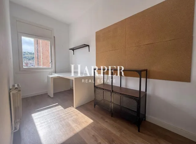 Piso luminoso de 3 habitaciones en Poble-sec — 18