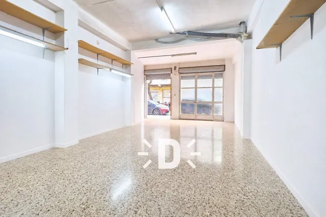 SE VENDE LOCAL EN BENETUSSER