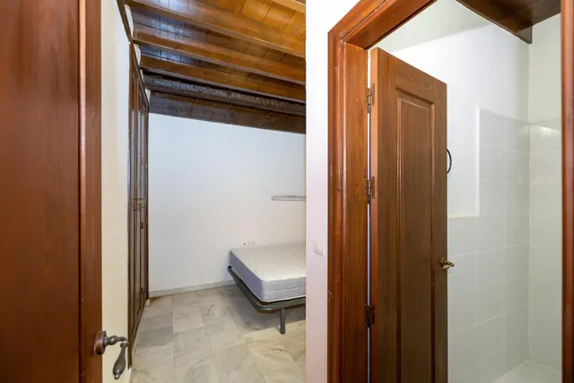 Barrio del Realejo. Precioso apartamento de un dormitorio y un baño junto al Campo del Príncipe. — 10
