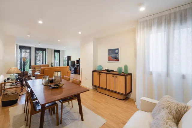 Amplio Piso en Venta en el Corazón de Almería — 15