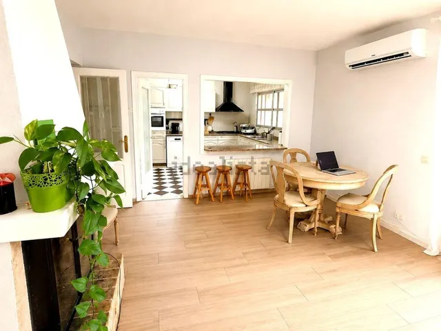 Casa 5 habitaciones 250m² en venta - Los Monasterios-Alfinach — 7