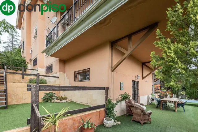 Espectacular Casa de Lujo en Urbanización Los Cerezos — 7