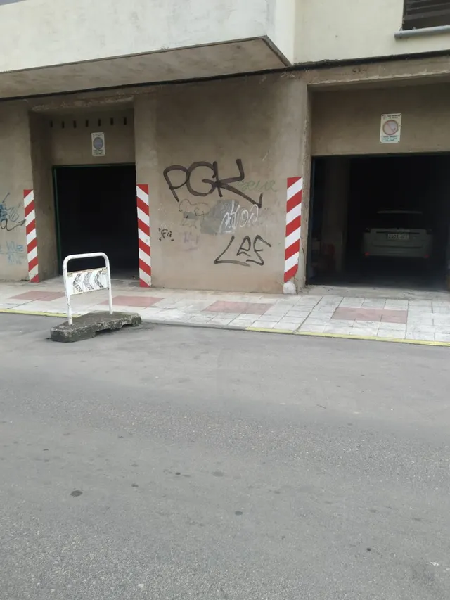 Se Vende amplio Local Comercial Céntrico - foto 2