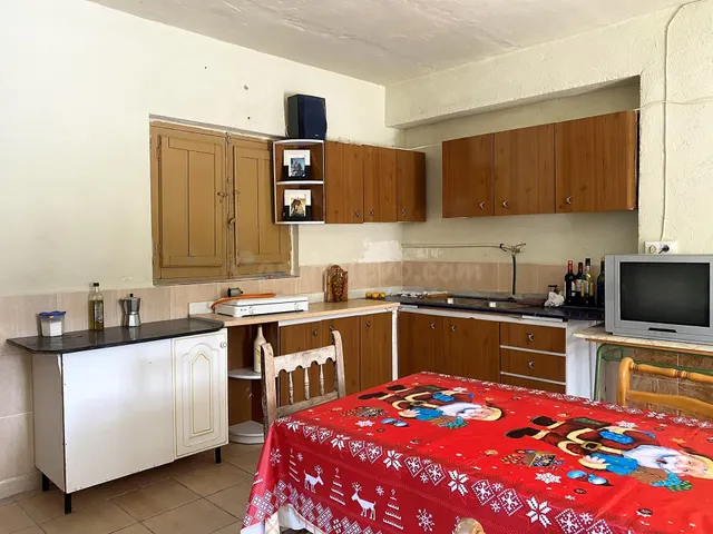 Cortijo muy cerca de pueblo de Tíjola — 4