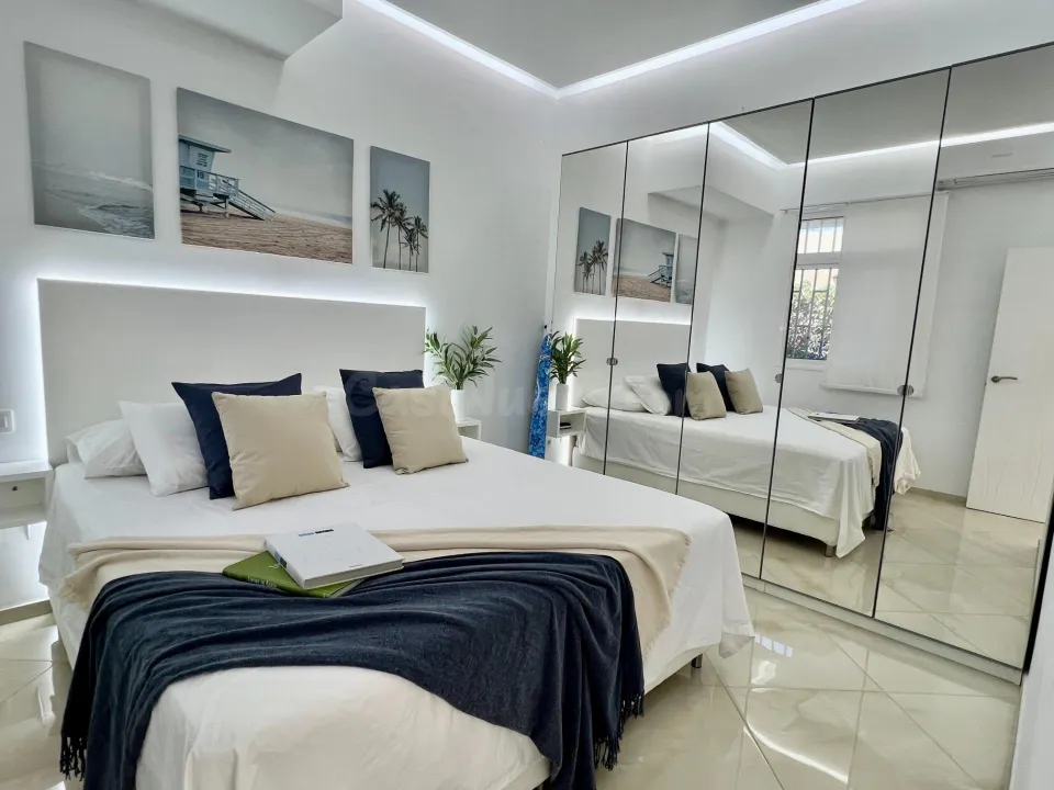 Chalet pareado en venta en avenida de Alemania