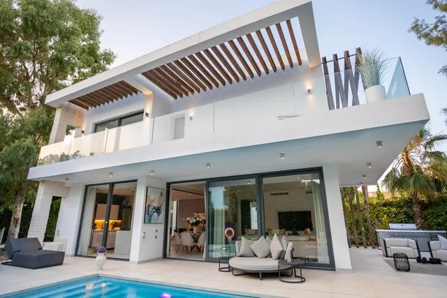 Chalet 4 habitaciones 285m² en venta - Costa Del Sol — 8