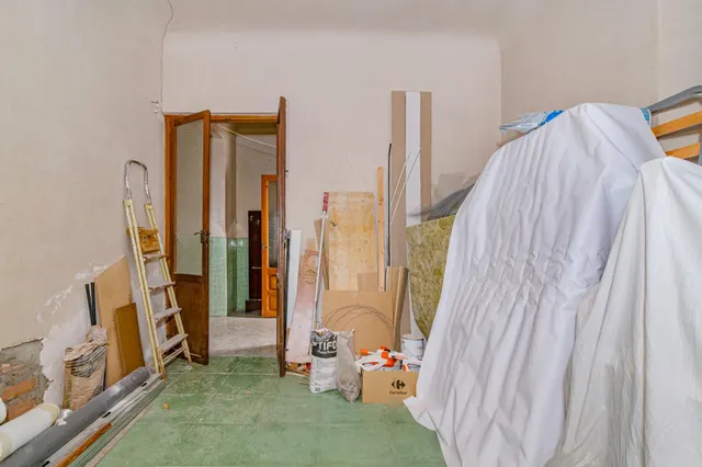 Casa señorial con terraza y posibilidad de rentabilidad. — 24