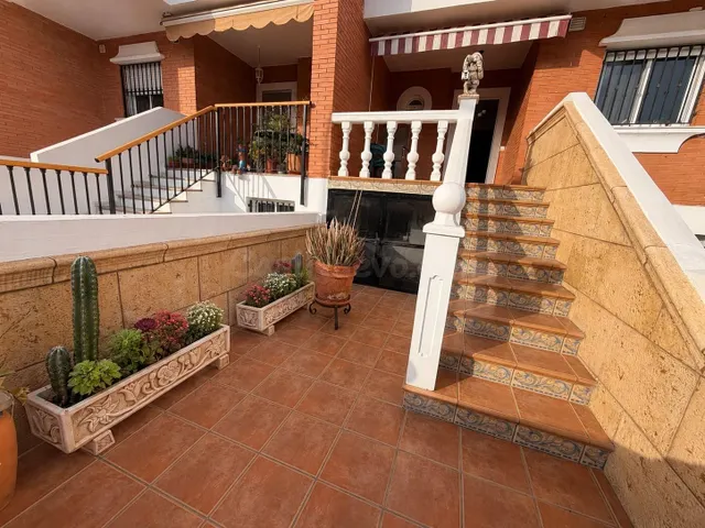 HUÉRCAL DE ALMERÍA – MIRADOR DEL MEDITERRÁNEO TRÍPLEX 197M2  - foto 2