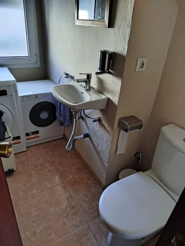 Se vende chalet independiente en Algeciras, zona colonia san miguel. — 17