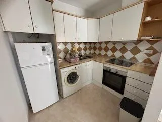 Acogedor Apartamento de 2 habitaciones con Piscina Comunitar - foto 3
