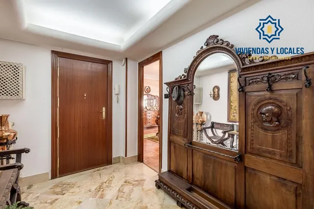 GRAN PISO EN CALLE RECOGIDAS — 23