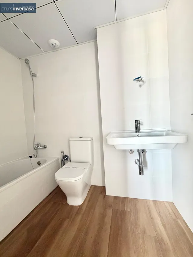 Obra Nueva, espectacular piso en 6º planta, nuevo a estrenar en Edificio Molí Mistral (Quart de Poblet) — 17