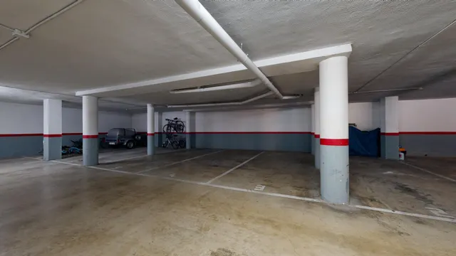 ESTUPENDO PISO CON INQUILINOS EN MONCOFA - SOLO INVERSORES — 36