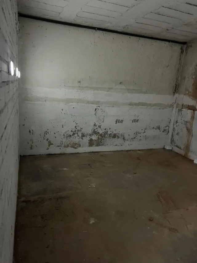 Alquiler  de trastero con plaza de parking — 6