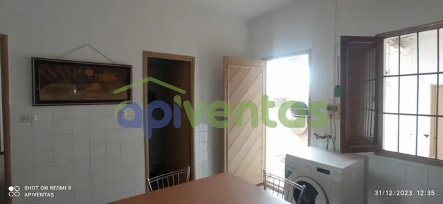 Casa con terreno y nave, LA ESCUCHA — 20