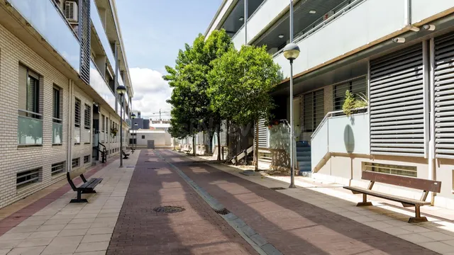 Piso céntrico en Cuarte - foto 4