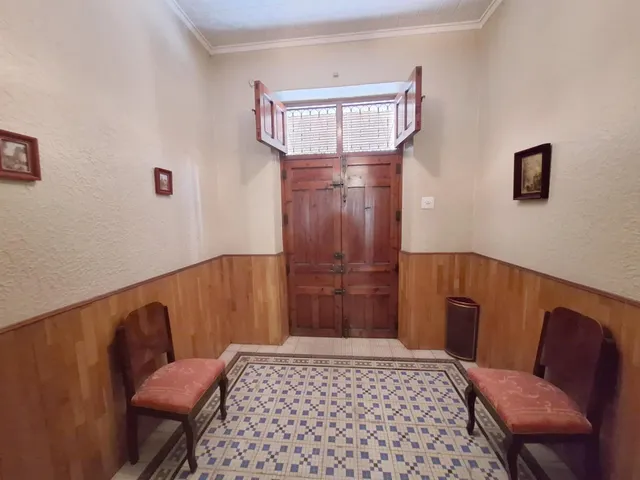 ✨Casa de estilo modernista con jardín privado y amplio garaje en el centro de Monóvar — 39