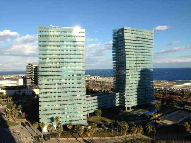Piso en Diagonal Mar Con Vistas Al Mar - foto 2