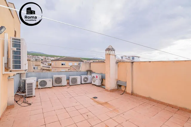 PISO, COCHERA Y TRASTERO EN LA ZUBIA — 20