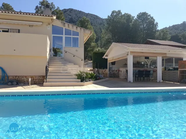 Villa 4 habitaciones 202m² en venta - Abanilla