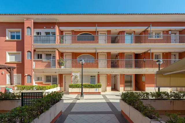 Amplio apartamento en excelente ubicación en venta en Jávea — 4