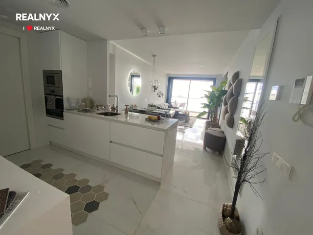 Playa de Poniente - Benidorm, apartment with a sea view only 400 meters from the beach — 24