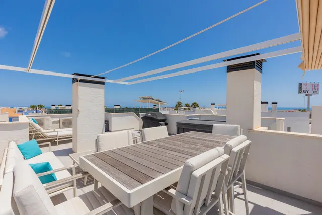 Villa 3 habitaciones 149m² en venta - Lomas de Cabo Roig — 40