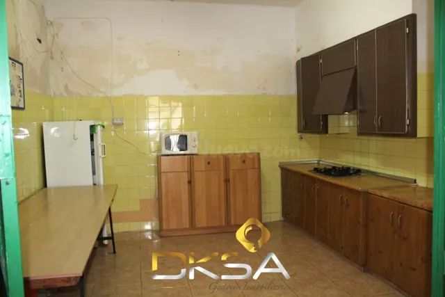 CASA CÉNTRICA Y AMPLIA, POSIBILIDAD DE 2 CASAS JUNTAS - foto 4