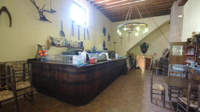 VENTA DE RESTAURANTE EN AUTOVIA ALICANTE-MADRID — 17